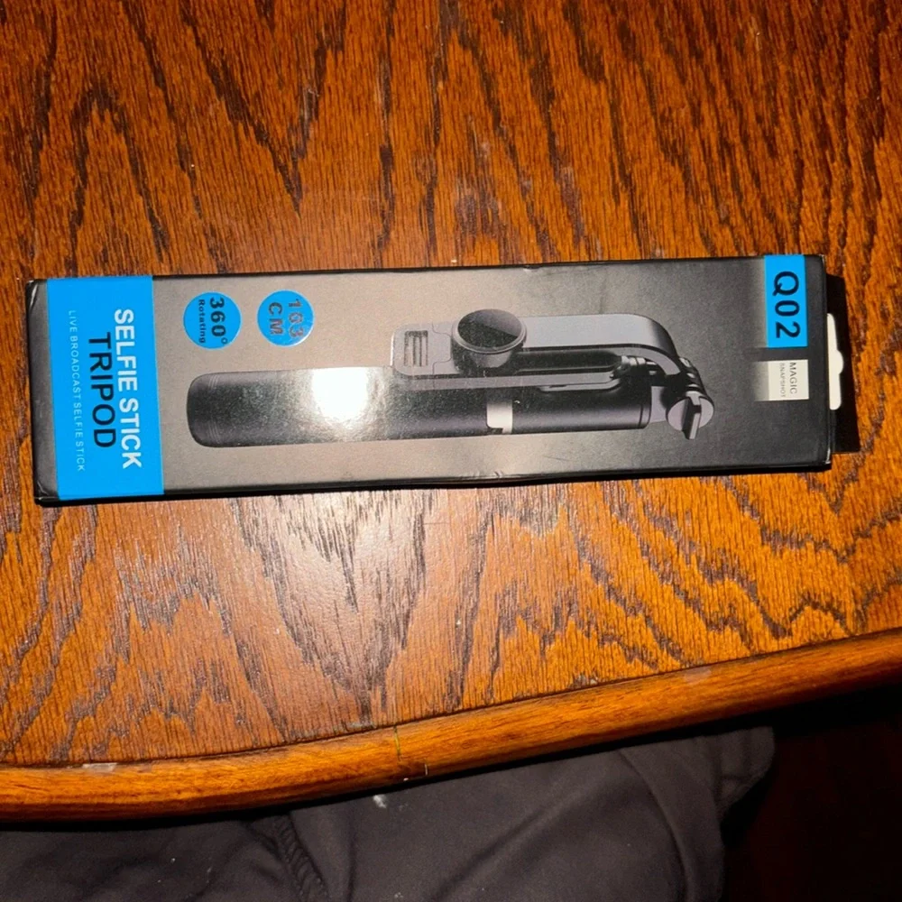 Selfie stick tripod